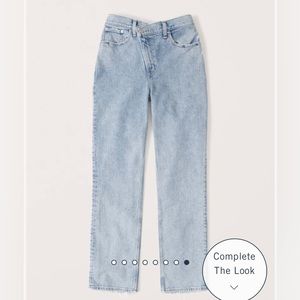 Abercrombie Curve Love Ultra High Rise 90s Straight Jean